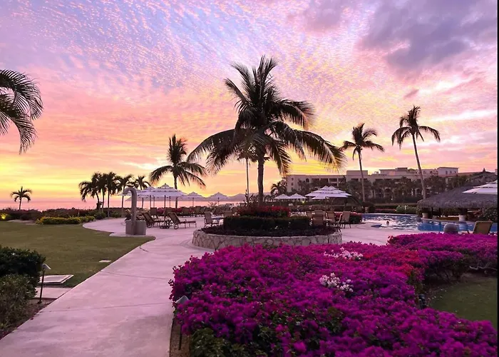 Apartamento Chic Oceanfront Escape Near Surf *