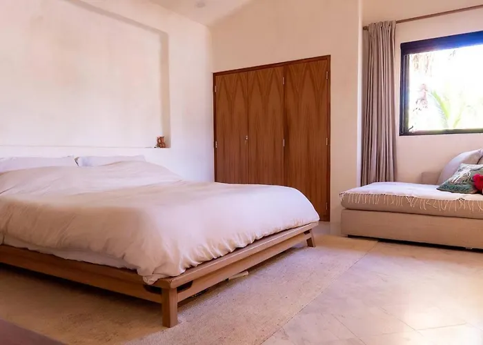 Apartamento Chic Oceanfront Escape Near Surf *